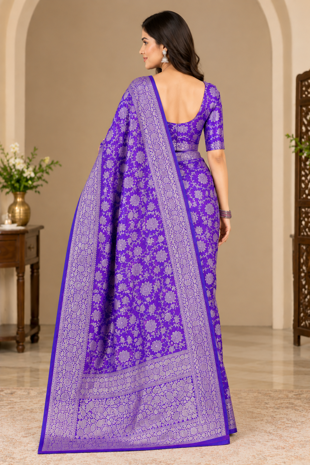 Designer Handloom Saree thumbnail 3